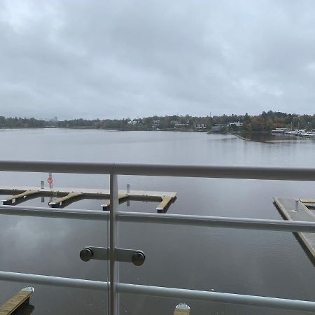 Sea View Lux Kalasatama Romantic Studio - Balcony & Coffee& Tee, Wifi, Gym &Sauna Helsinki Ngoại thất bức ảnh