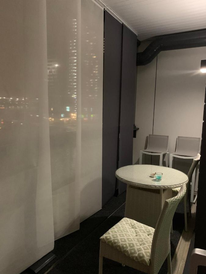 Sea View Lux Kalasatama Romantic Studio - Balcony & Coffee& Tee, Wifi, Gym &Sauna Helsinki Ngoại thất bức ảnh