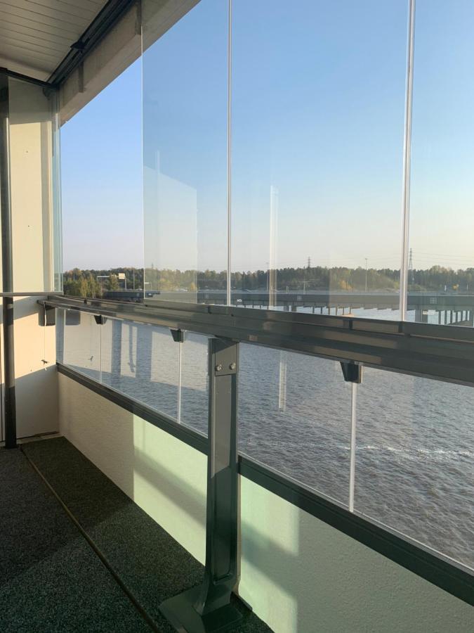 Sea View Lux Kalasatama Romantic Studio - Balcony & Coffee& Tee, Wifi, Gym &Sauna Helsinki Ngoại thất bức ảnh